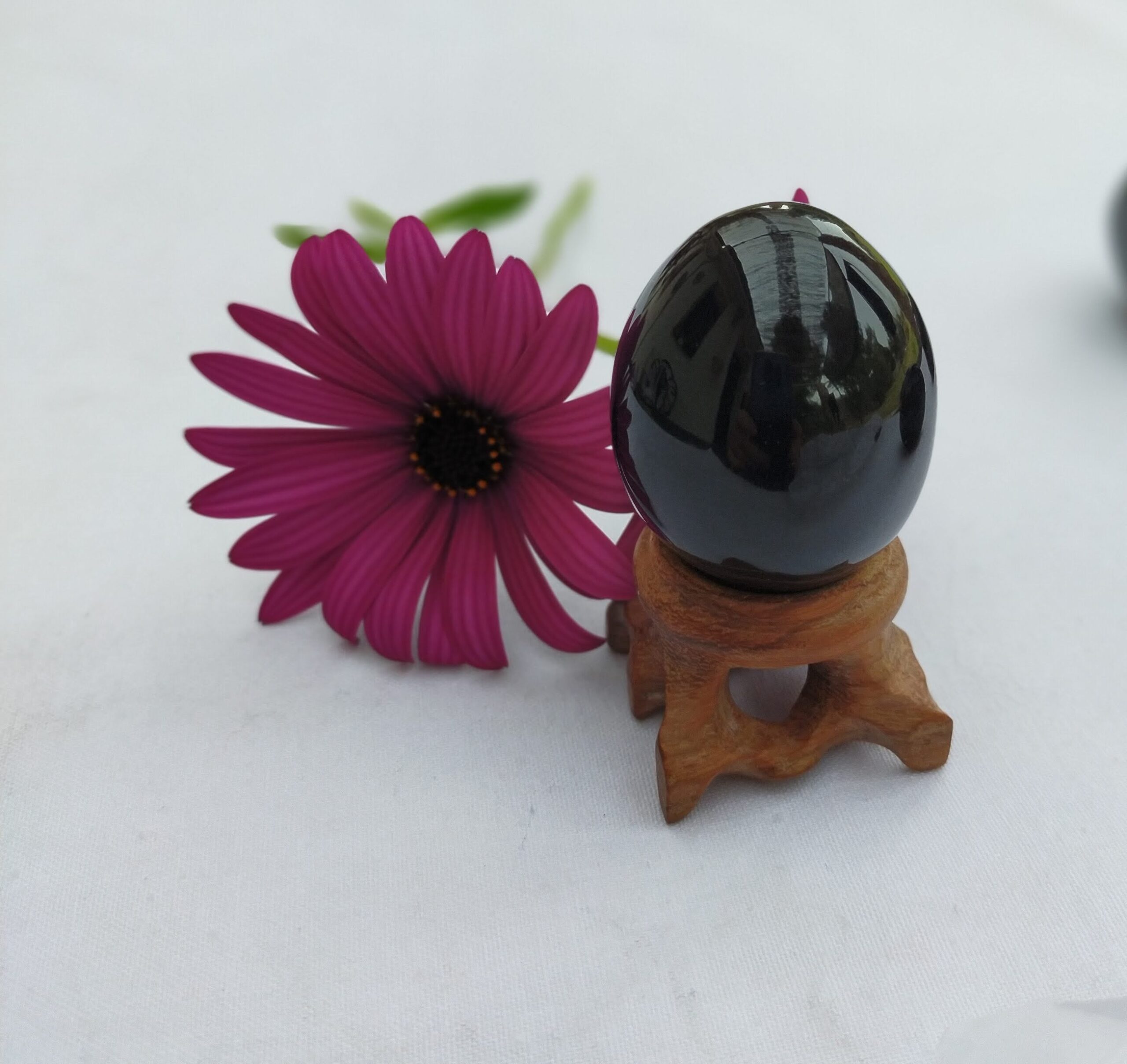 Huevo de Obsidiana Pequeño